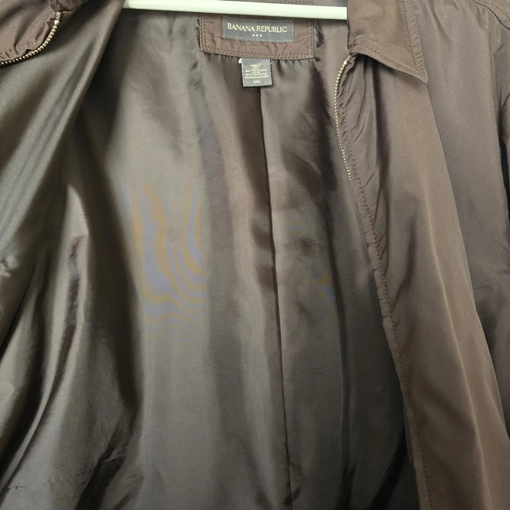 Banana Republic stylish versatile